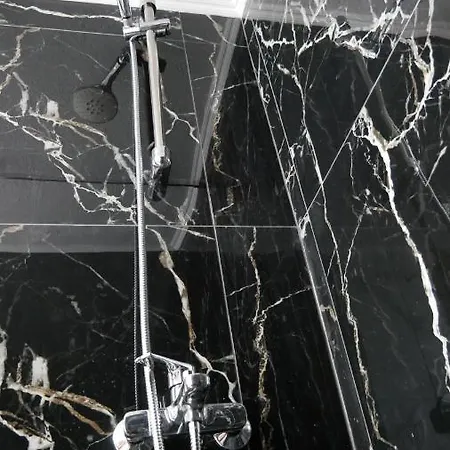 Evaggelie アパート *